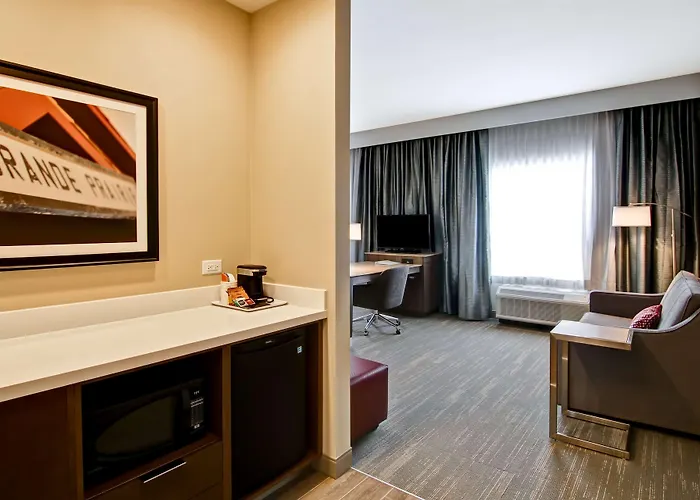 Hampton Inn & Suites By Hilton Grande Prairie
