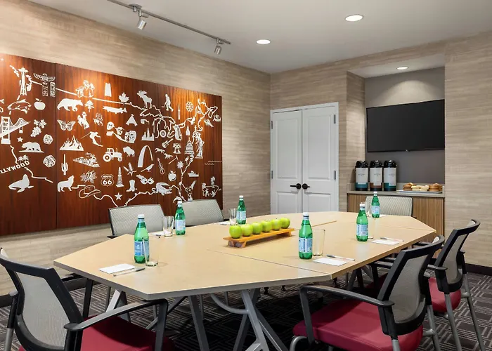 Towneplace Suites By Marriott Auburn University Area