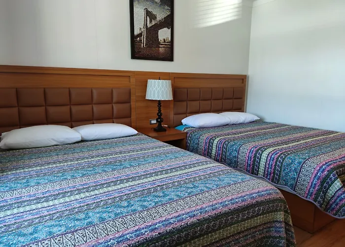Pemberton Hotel