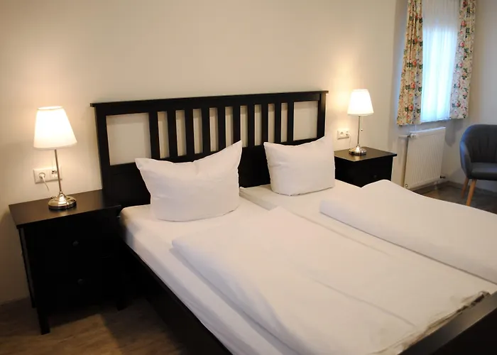 Hotel & Cafe Goeller