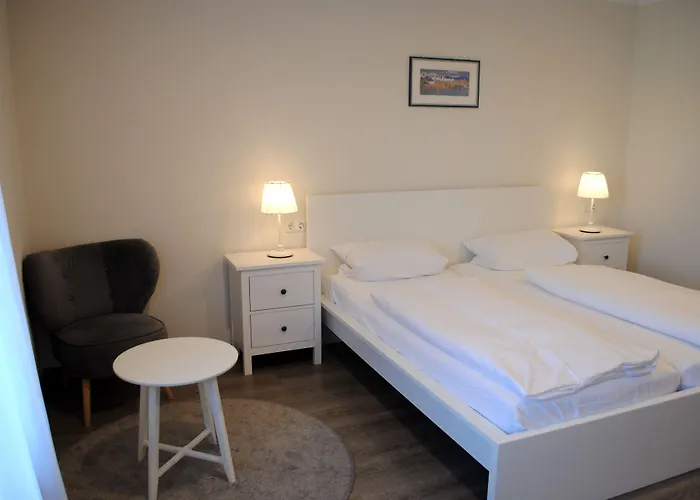 Hotel & Cafe Goeller