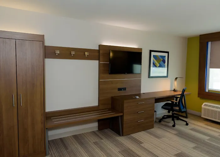 Holiday Inn Express & Suites Mckinney - Frisco East By Ihg