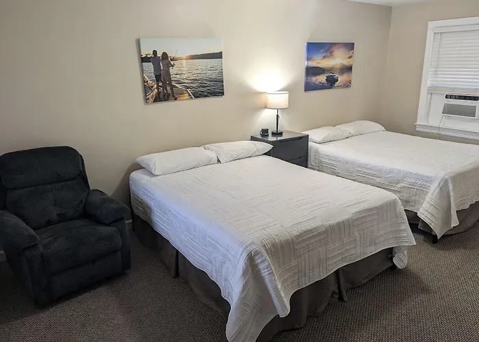 Aurora Motels