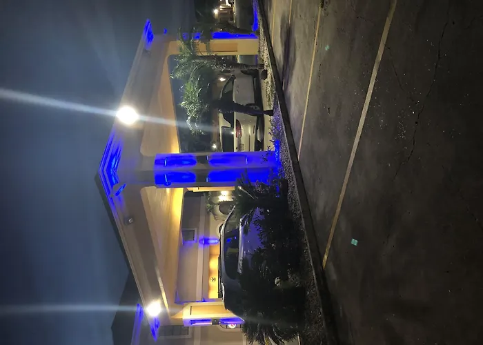 Los Fresnos Inn And Suites
