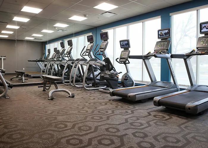 Fairfield Inn & Suites By Marriott Madison Verona