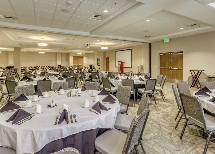 Holiday Inn & Suites Bellingham By Ihg
