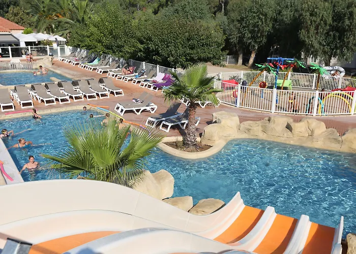 Camping La Pinede