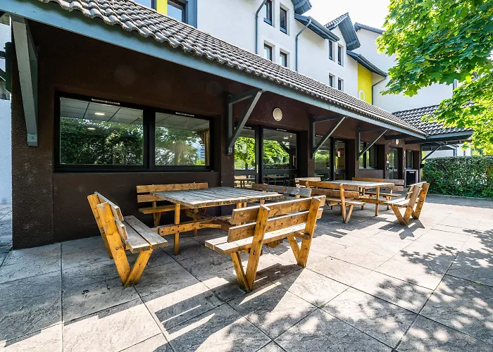 B&B Hotel Chambery La Cassine