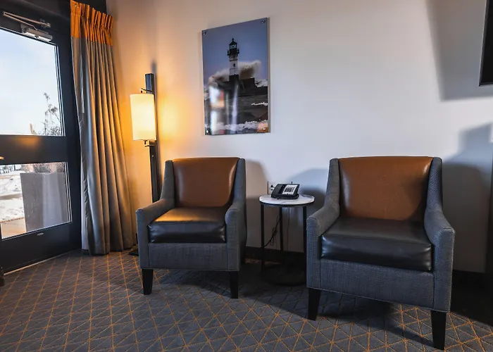 Pier B Resort