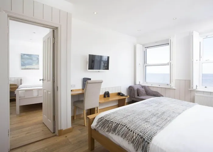 Whitstable Beach hotels