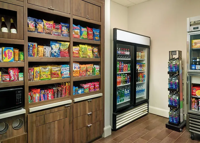 Courtyard By Marriott Carrollton