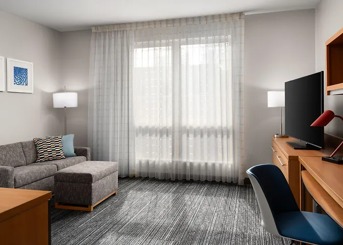 Towneplace Suites By Marriott Champaign
