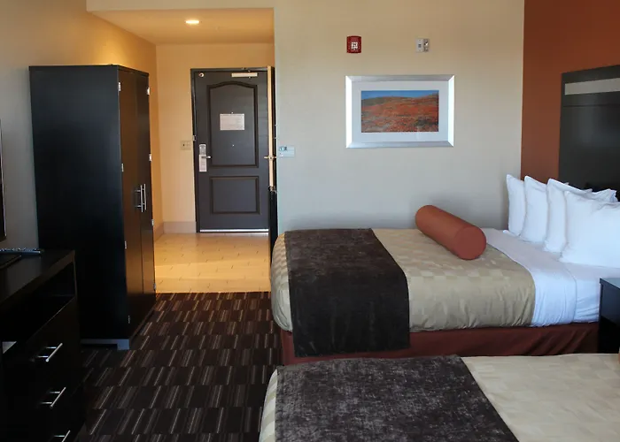 Wyndham Garden Lancaster Ca