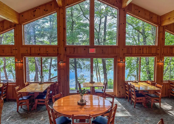 Lost Lake Lodge
