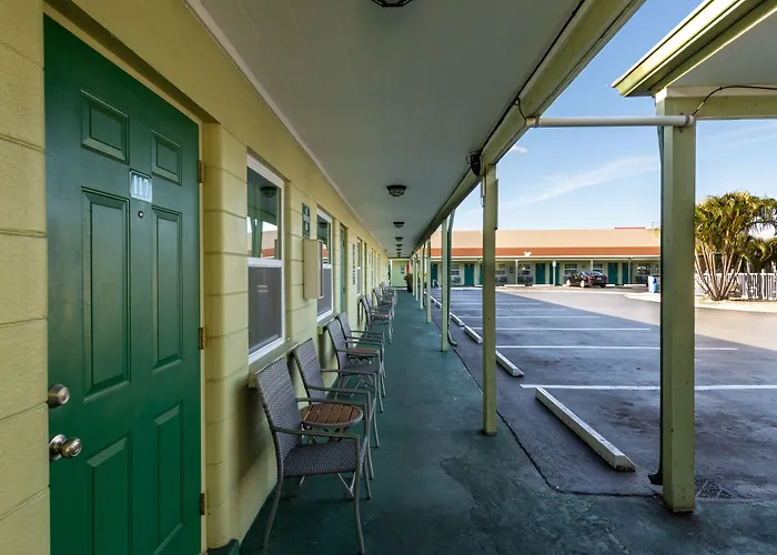 Sunshine Inn & Suites Venice, Florida
