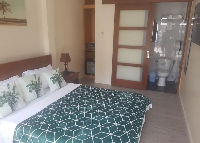 Hayahay Resort