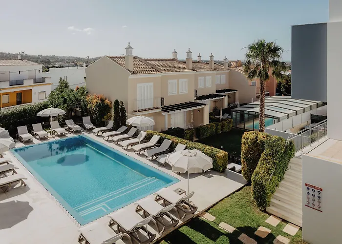 Hotéis centrais em Boliqueime