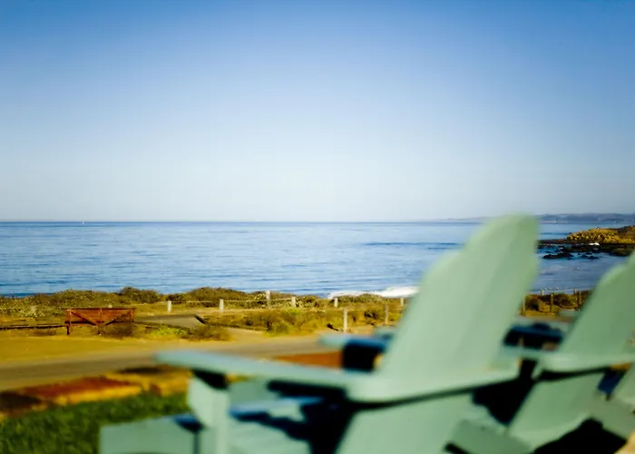 Cambria Shores Inn