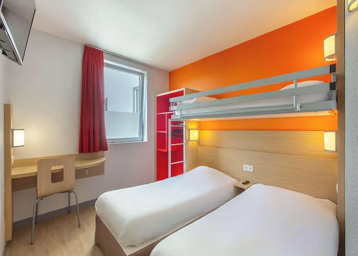 Premiere Classe Chartres Sud - Barjouville