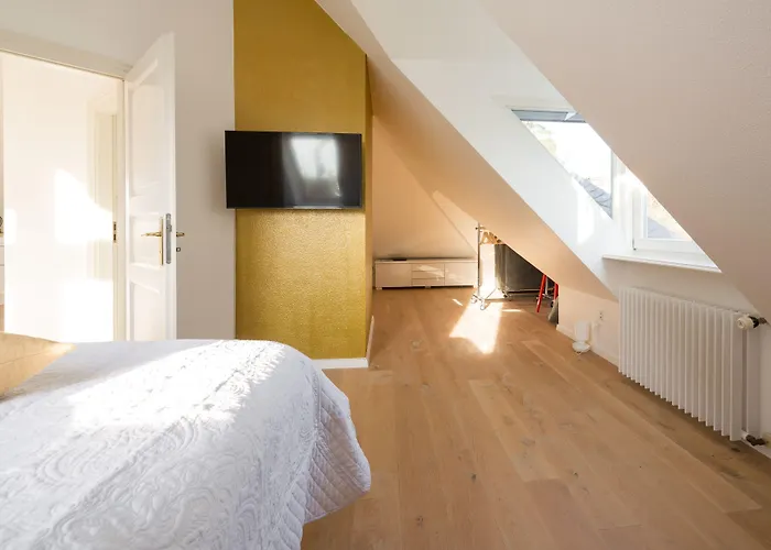 Gl Suites