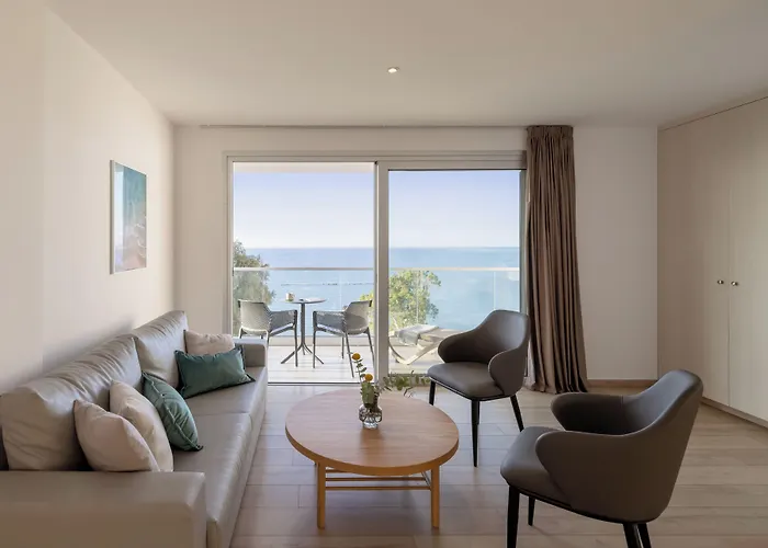 Harmony Bay Hotel