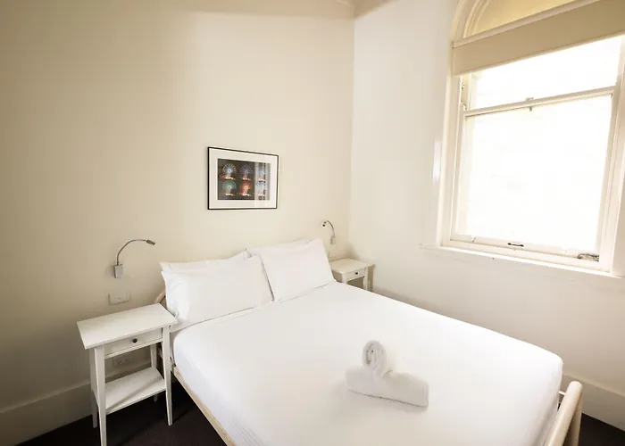 Yha Melbourne Central