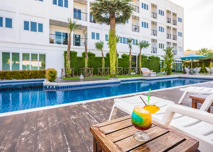 Sungthong Kamala Beach Resort