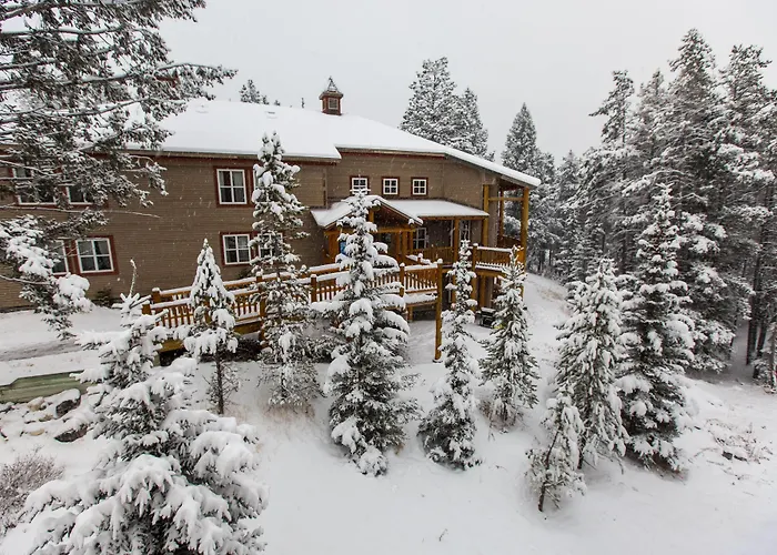 Hostels in Banff