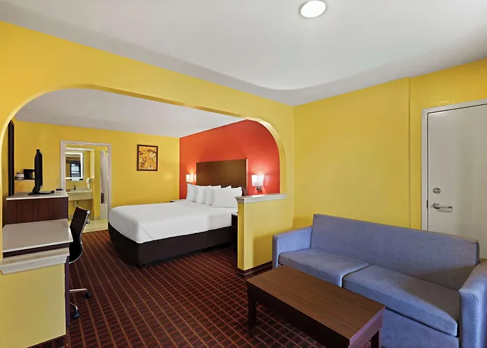 Surestay By Best Western Gulfport