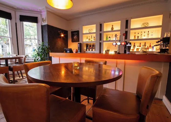 Andover House Hotel & Restaurant - Adults Only