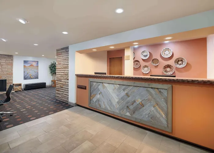 Best Western Red Hills