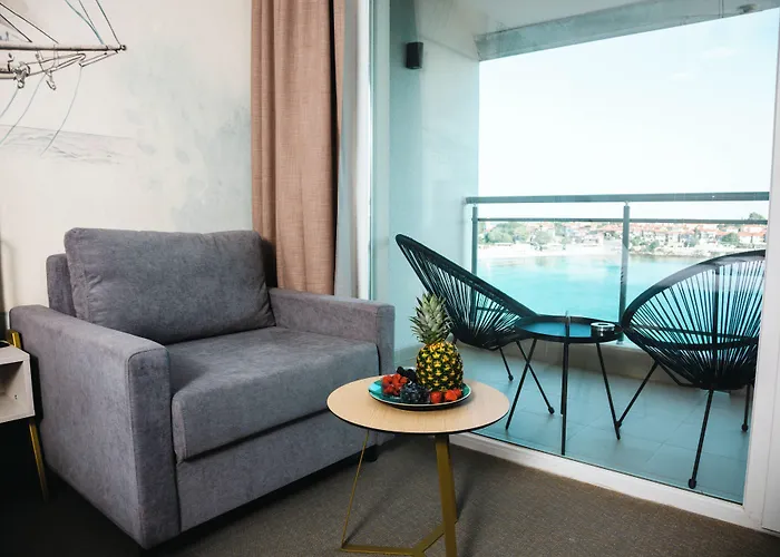 Hotel Antea - By The Sea