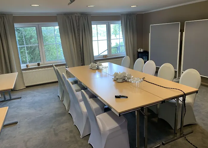Strandhotel Vier Jahreszeiten Buckow