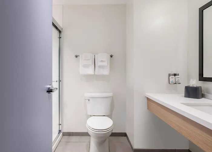 Garner Hotel Gonzales By Ihg