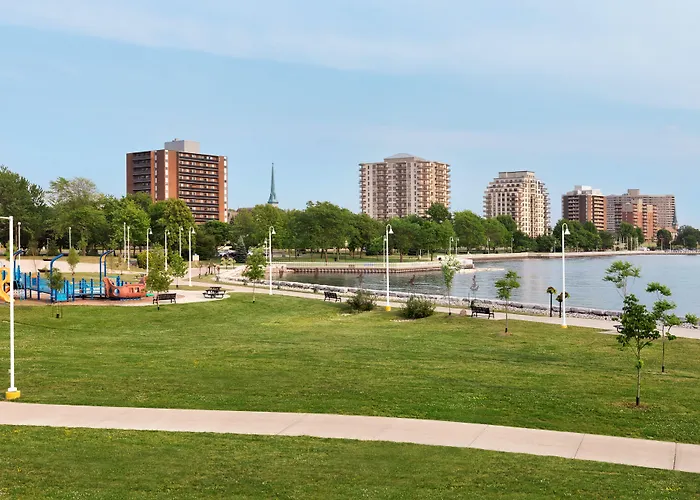 Sarnia Hotels