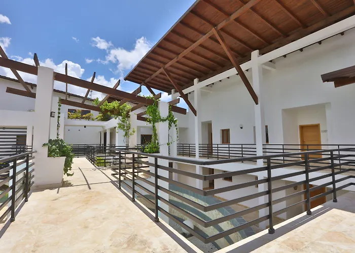Sybaris Suites & Residences