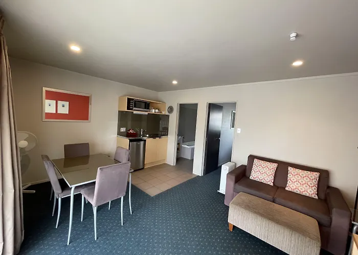 Bentleys Motor Inn