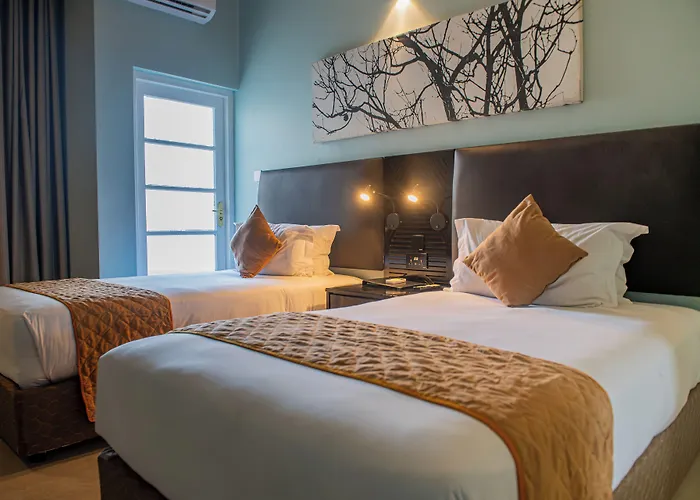 New Ambassador Hotel