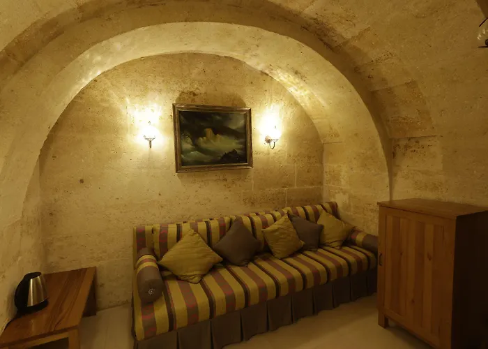 Anatelein Cave Hotel