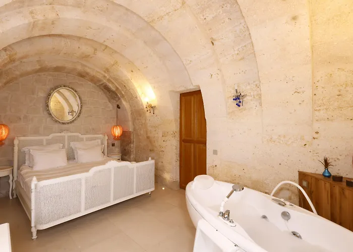 Anatelein Cave Hotel