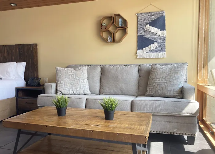 14 West Hotel Laguna Beach