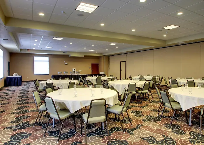 Cobblestone Inn & Suites - Bottineau