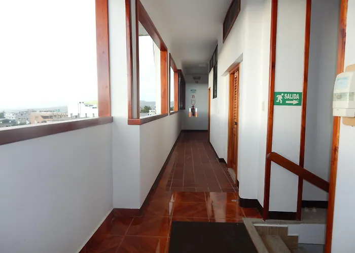 Hotel Los Algarrobos