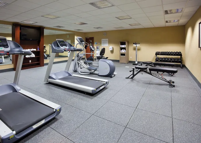 Shakopee Hotels