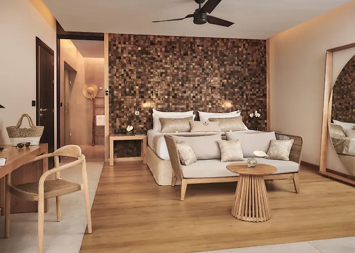 Palm Hotel & Spa