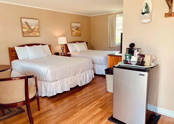The Chatham Motel