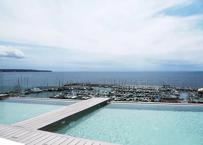 Hotel Las Arenas