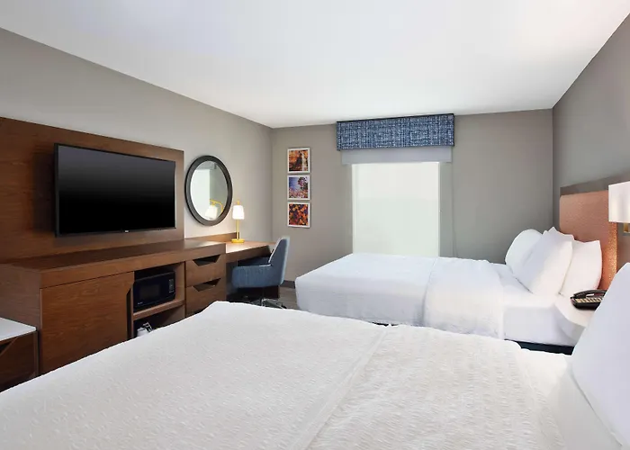 Hampton Inn Clinton