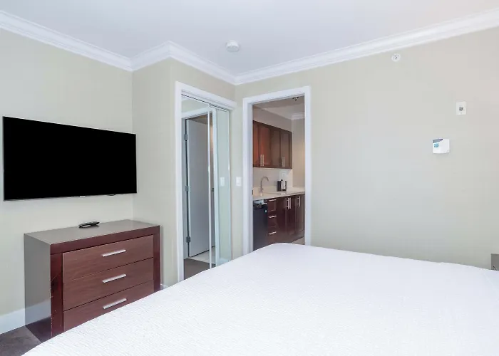 Sandman Signature Langley Hotel
