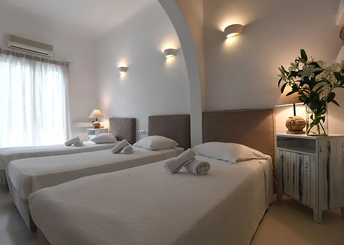Vincenzo Family Rooms